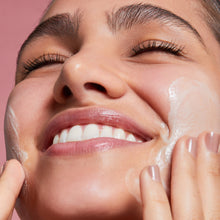 Cargar imagen en el visor de la galería, Mascarilla Hidratante Facial de Larga Duración
